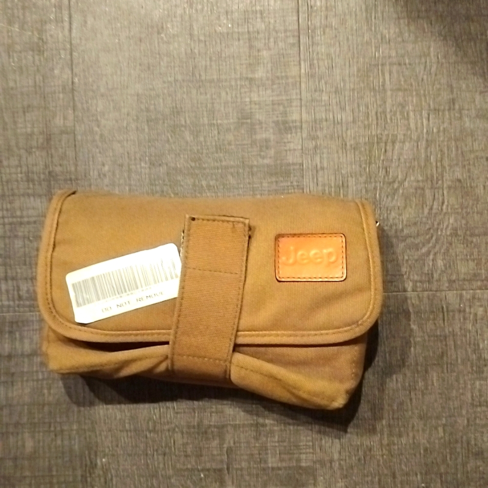 Jeep Travelers Satchel w/ Carrying Harness